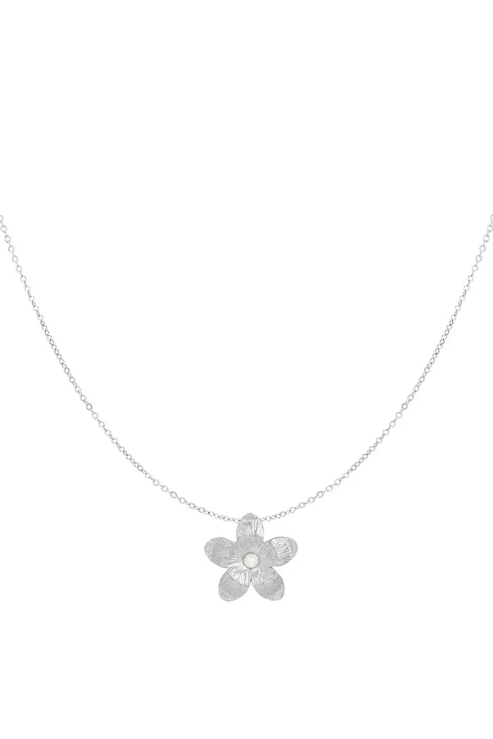 BLOSSOM necklace